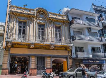 Casa · 349m² · 6 Ambientes · Venta de Gran Vivienda en Centro