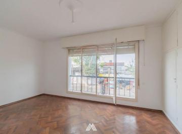 Departamento · 80m² · 4 Ambientes · Venta Apartamento Buceo 2 Dorm. Patio y Azotea