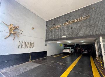 Garage · 12m² · Amplia Cochera a La Venta en Pleno Microcentro!