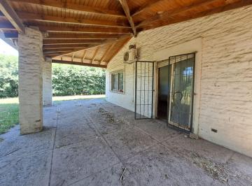 Casa · 85m² · 4 Ambientes · Casa en Venta 3 Ambientes Lote 630 m² Moreno.