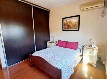Casa · 133m² · 6 Ambientes · 1 Cochera · Venta Casa 6 Amb Multifamiliar, Garage, V. Bosch