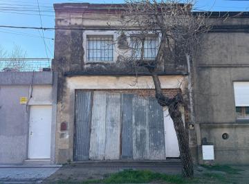 PH · 73m² · 2 Ambientes · Departamento en Venta en Pergamino a Refaccionar