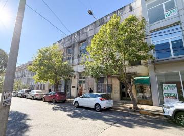 Edificio · 1075m² · Edificio Comercial en Venta en Pergamino