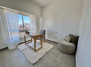 Departamento · 77m² · 3 Ambientes · 1 Cochera · Departamento en Venta en Pergamino con Terraza