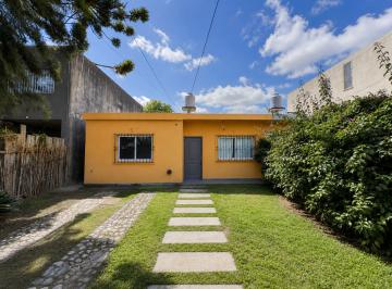 Casa · 110m² · 4 Ambientes · 2 Cocheras · Venta Casa 4 Ambientes con Jardin Maschwitz
