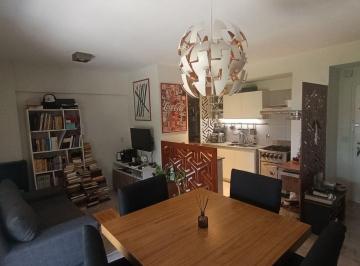 Departamento · 40m² · 2 Ambientes · Venta 2 Ambientes Excelente con Balcon - Barracas