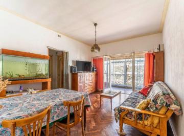 Departamento · 72m² · 3 Ambientes · Venta Departamento 3amb Floresta Balcon/ Luminoso