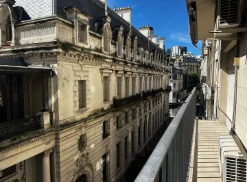 Departamento · 74m² · 3 Ambientes · Alquiler 3 Amb. Piso 5, Excelente Vista. Retiro