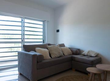 Casa · 166m² · 5 Ambientes · 1 Cochera · Venta Casa Tipo Triplex de 3 Piso con Cochera