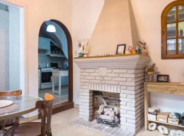 PH · 60m² · 4 Ambientes · Venta PH 4 Amb Wilde Centro