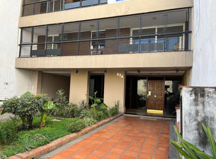 Departamento · 84m² · 4 Ambientes · 1 Cochera