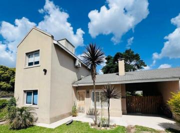 Casa · 145m² · 5 Ambientes · 3 Cocheras · Venta Casa Barrio Privado Jardines de Escobar