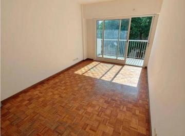 Departamento · 62m² · 3 Ambientes · Amplio y Luminoso Depto. 3 Amb. Exelente Ubicacion
