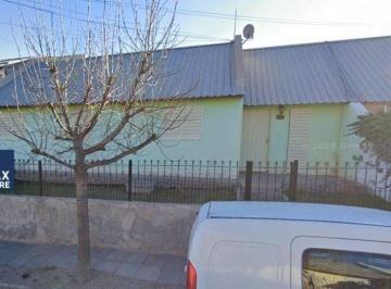 Casa · 120m² · 6 Ambientes · Casa en Venta, Neuquen