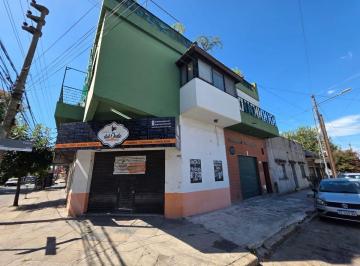 PH · 77m² · 4 Ambientes · 1 Cochera · PH Tipo Csa 3 Amb Cochera Terraza Quincho Parrilla