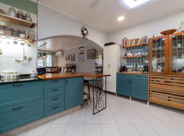 Casa · 198m² · 4 Ambientes · 1 Cochera · Casa en Venta 4 Amb. en Padua Apto Credito
