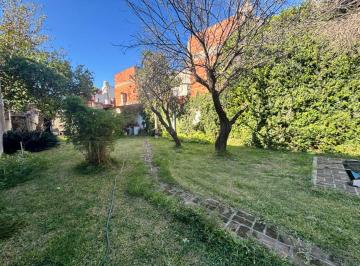 Casa · 130m² · 4 Ambientes · 2 Cocheras · Venta Casa 4 Ambientes V. Soldati Ideal Inversor