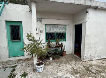 Casa · 90m² · 5 Ambientes · Casa 3 Dorm. en Manga