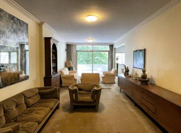 Departamento · 180m² · 9 Ambientes · 1 Cochera · Departamento 4 Habitaciones Venta en La Plata