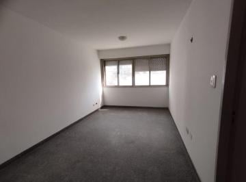 Departamento · 70m² · 4 Ambientes · Departamento 3 Dorm. Venta La Plata