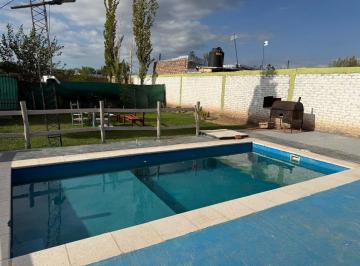 Casa · 200m² · 3 Ambientes · 1 Cochera · Venta Casa con Pileta B. Alto Cordillerano Lavalle