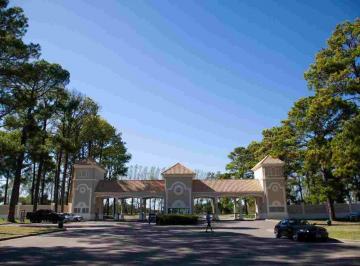 Terreno · 1524m² · Lote en Venta en Pinares Country Club