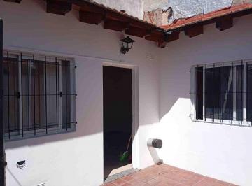 PH · 32m² · 2 Ambientes · Venta PH 2 Ambientes con Patio - Lanús Este