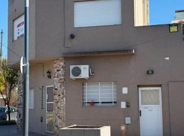 PH · 82m² · 3 Ambientes · PH en Venta 3 Ambientes Villa Lugano Apto Credito