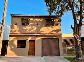 Casa · 66m² · 3 Ambientes · Venta Dúplex 3 Ambientes en Castelar Apto Crédito