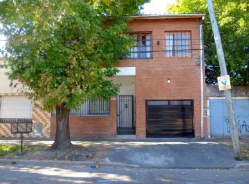 Casa · 170m² · 5 Ambientes · 1 Cochera · Venta Casa 5 Ambientes San Andrés, San Martin