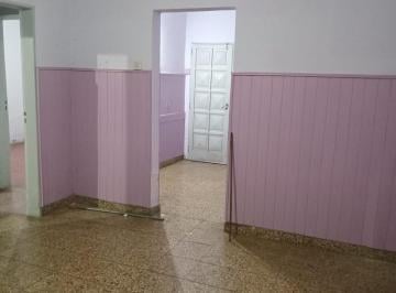 PH de 3 ambientes, Lanús · Departamento PH en Alquiler 3 Ambientes Al Frente con Entrada de Auto - Patio