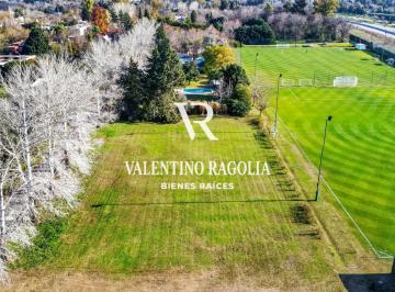 Terreno · 2500m² · 2 Cocheras · Lote en Venta Club de Campos Los Pingüinos