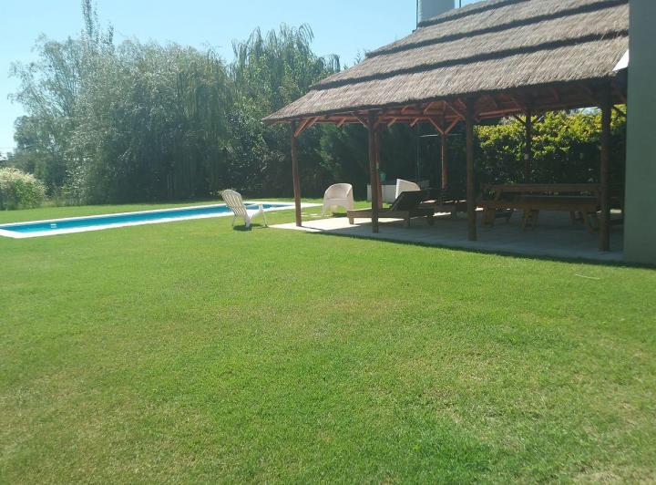 Casa · 48m² · 1 Ambiente · 1 Cochera