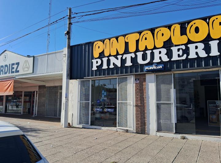 Local comercial · 90m² · 3 Ambientes