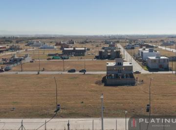 Terreno · 348m² · Lote en Venta de 348 m² - Campos de Manantiales