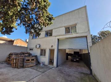 Bodega-Galpón · 300m² · 5 Ambientes · 3 Cocheras · Deposito Nave Industrial Alquiler Ituzaingó Zona Industrial Av Ratti
