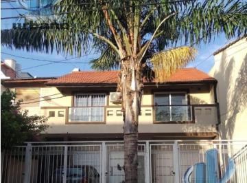 PH · 80m² · 3 Ambientes · 1 Cochera · Excelente Duplex de 3 Ambientes con Cochera y Patio Totalmente Reciclado a Nuevo. Venta Directa