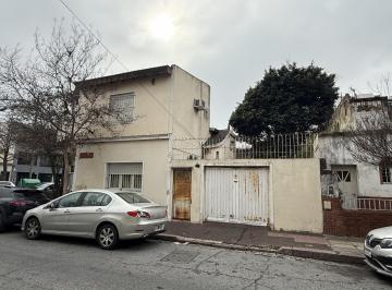 Casa · 186m² · 4 Ambientes · 1 Cochera · Casa Venta en Villa Pueyrredon