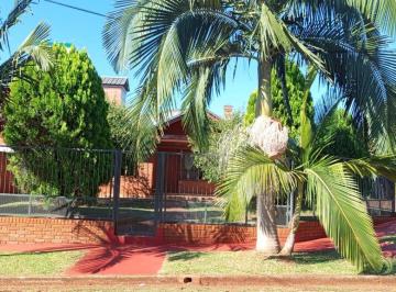 Casa de 11 ambientes Venta USD 220.000 · Venta de Casa en Garuhape