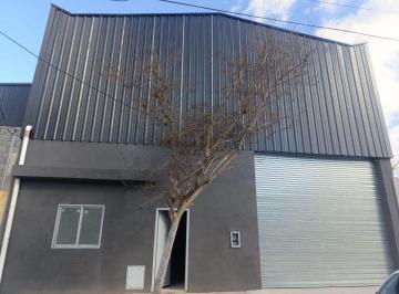 Bodega-Galpón de 4 ambientes, Ituzaingó · Galpón Comercial & Industrial en Alquiler en Ituzaingo Norte!