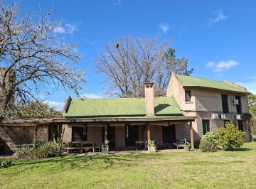 Casa · 170m² · 4 Ambientes · Chacra de 1,5 Ha en Alquiler en Chacras del Ocho