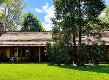 Campo · 127m² · 3 Ambientes · 2 Cocheras · Campo en Venta de 155 m² en Arrecifes, Oportunidad