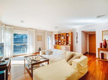 Departamento · 95m² · 4 Ambientes · 1 Cochera · Departamento en Caballito Sur