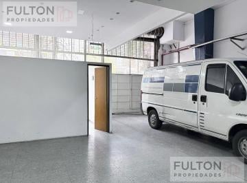 Local comercial · 1300m² · Venta de Deposito Local en Caballito Norte con Entrada de Camionesl