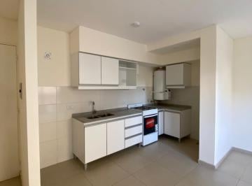 Departamento de 4 ambientes, Godoy Cruz · Vendo Departamento Planta Baja