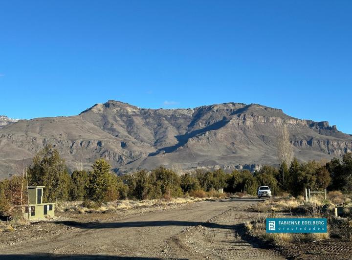 Terreno · 3070m²