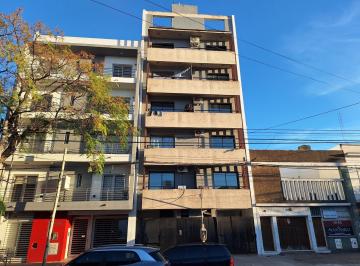 Departamento · 42m² · 2 Ambientes · Departamento en Alquiler de 1 Dormitorio con Balcón
