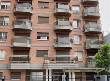 Departamento de 2 ambientes, Morón · Departamento de 2 Ambientes Castelar Norte Al Frente con Balcón