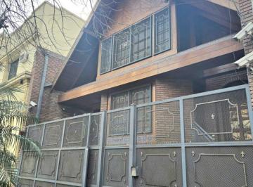 GPC-GPC-1064_2 · Venta Casa en Tres Plantas con Patio, Parrilla y Cochera Doble Colegiales
