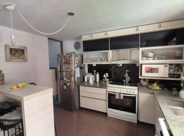 Casa · 107m² · 4 Ambientes · 2 Cocheras · Venta Tríplex 4 Ambientes Ramos Mejia